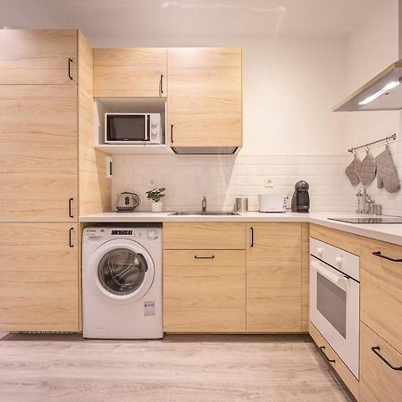 Encantador Apartamento En Atocha Apartment Madrid Ngoại thất bức ảnh