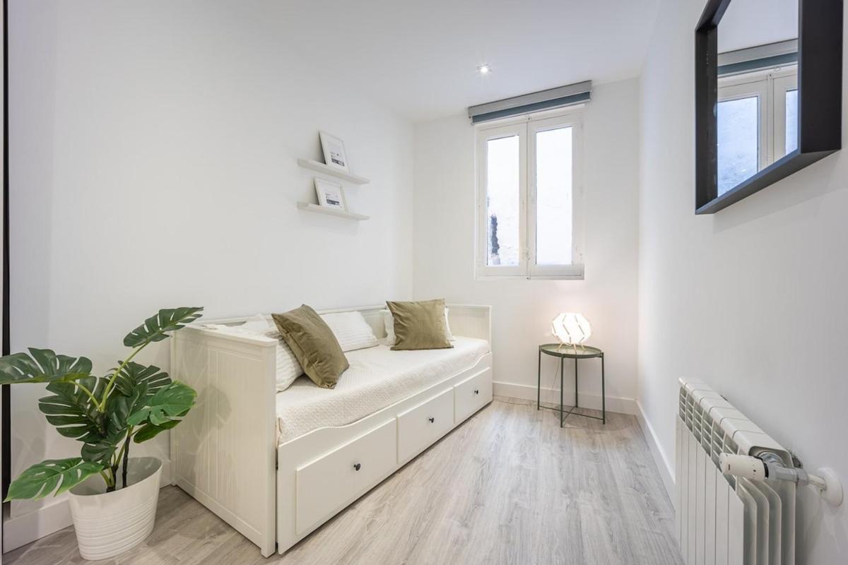 Encantador Apartamento En Atocha Apartment Madrid Ngoại thất bức ảnh